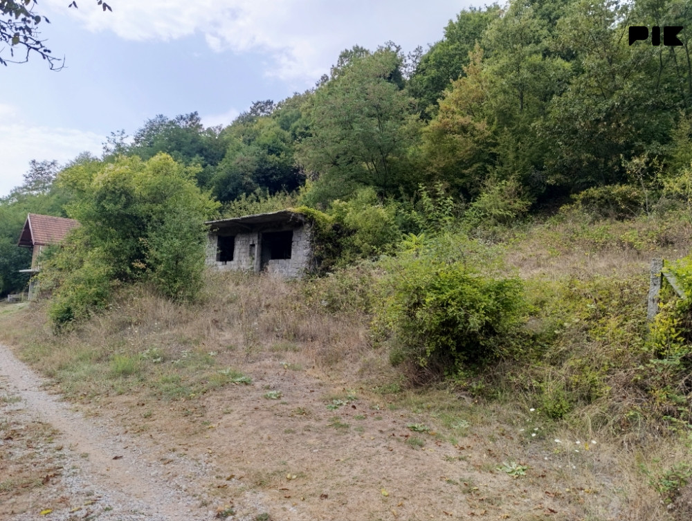 Zemljište Foča Handici ZVATI NA BROJ 061 546 059