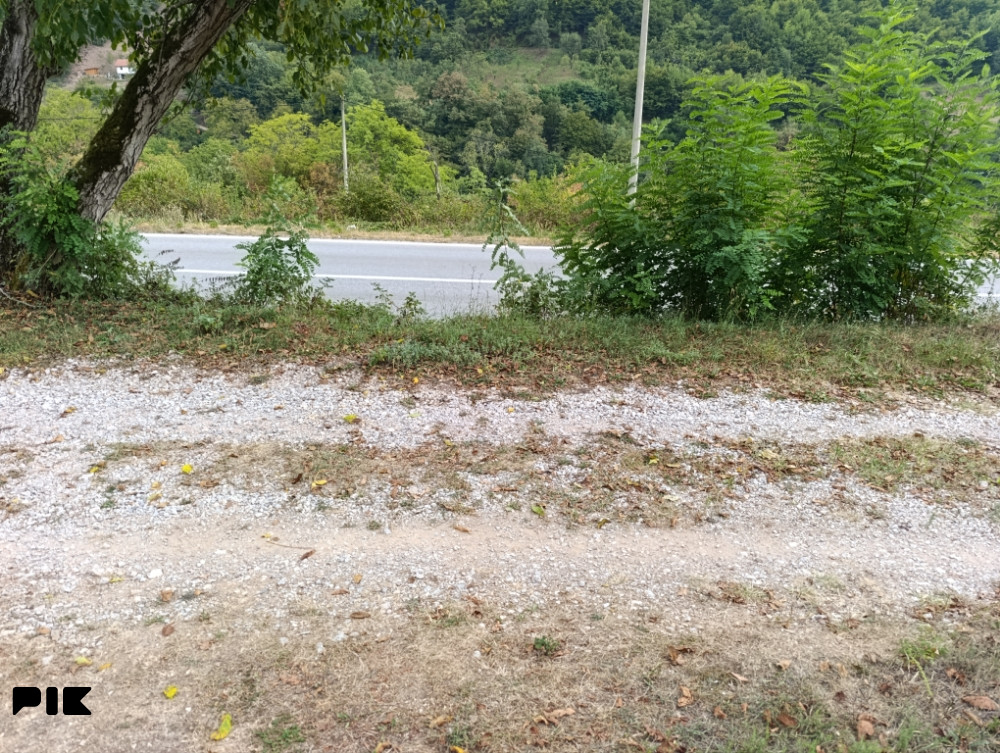 Zemljište Foča Handici ZVATI NA BROJ 061 546 059 4