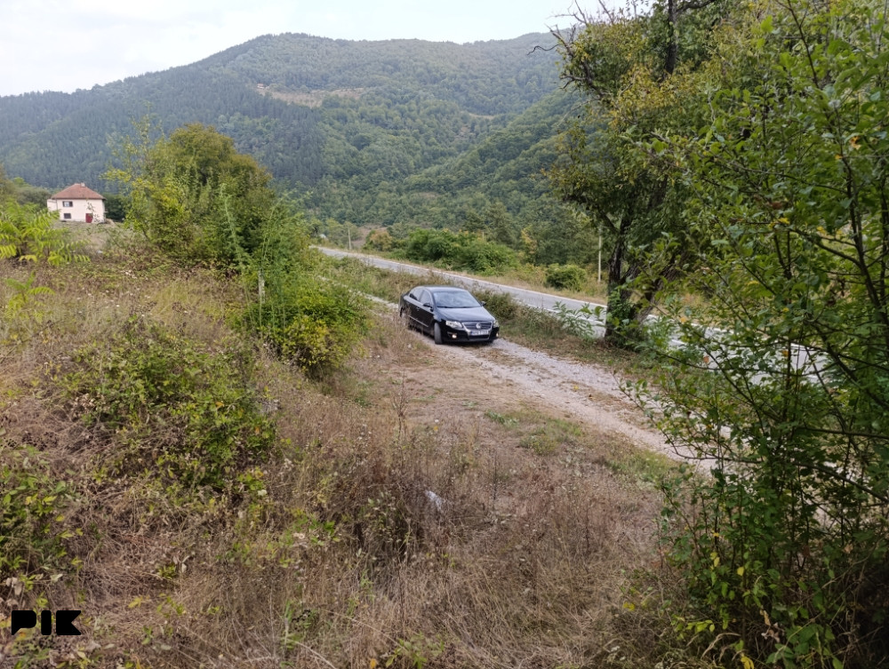 Zemljište Foča Handici ZVATI NA BROJ 061 546 059 7