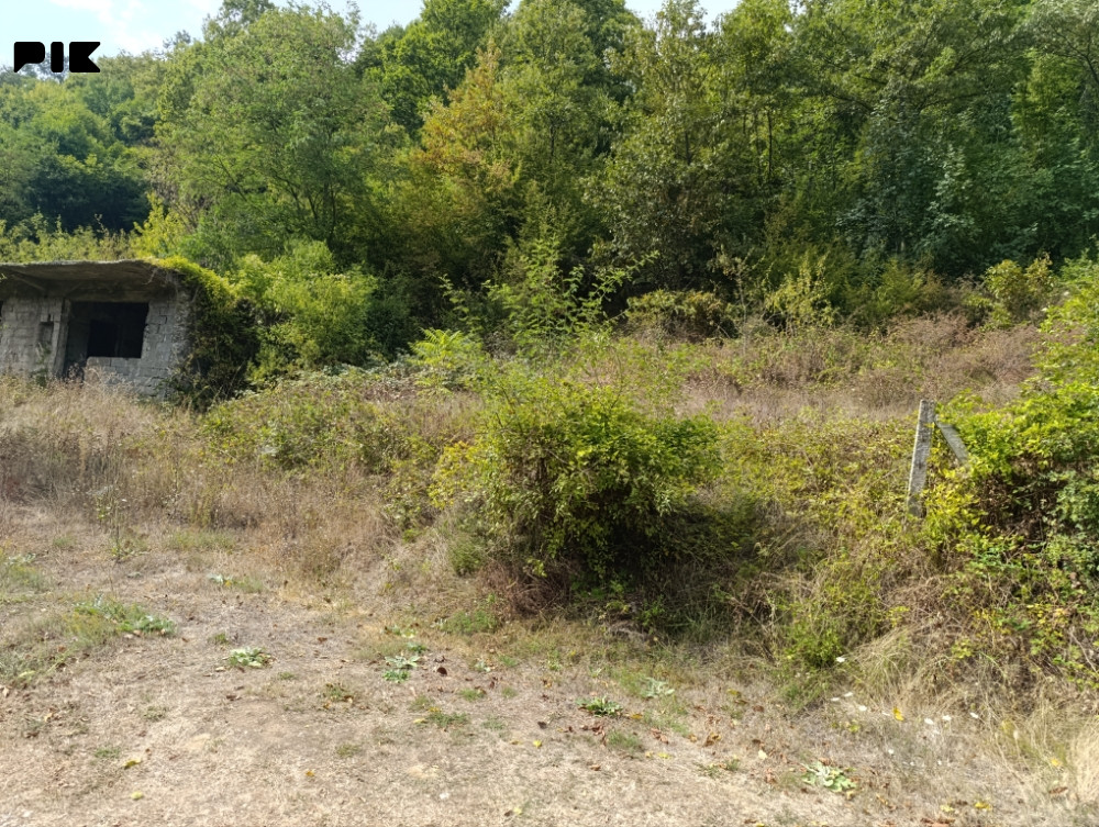 Zemljište Foča Handici ZVATI NA BROJ 061 546 059 9
