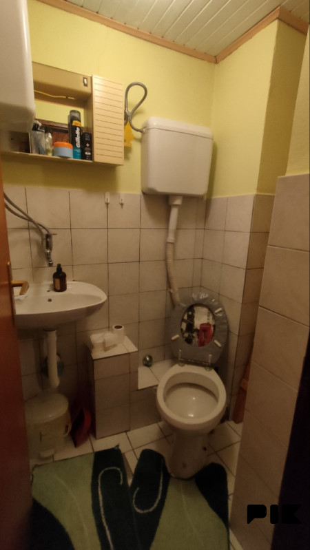Kuća Istočno Sarajevo Prljevo B. Ul Njegoseva 17