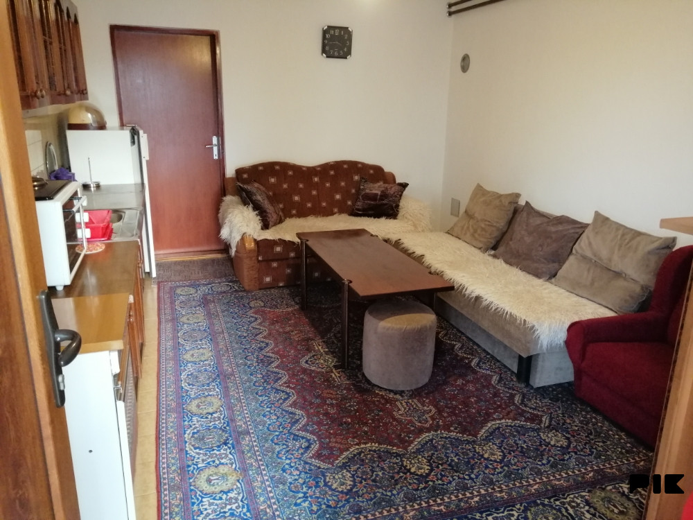 Stan Zenica. Stan za studente u travnickoj ulici. 061766406 3