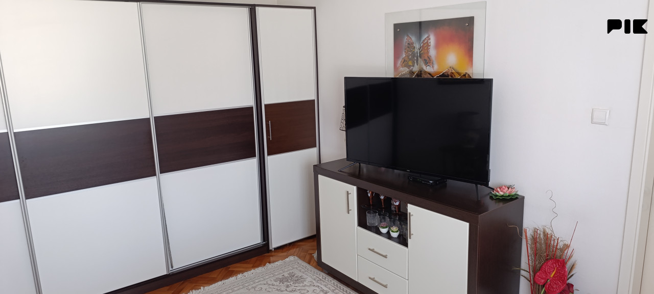 Stan Tuzla 52m2 5