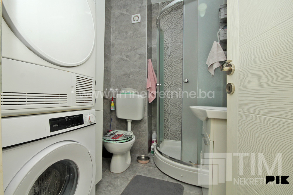 TIM: I. Sarajevo - Dvosoban stan 39m2  3. sprat, balkon 7
