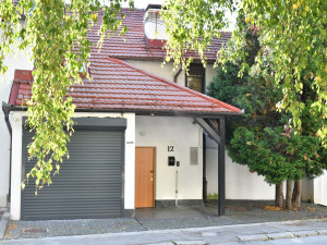 Kuća 351 m2, Breka , Sarajevo