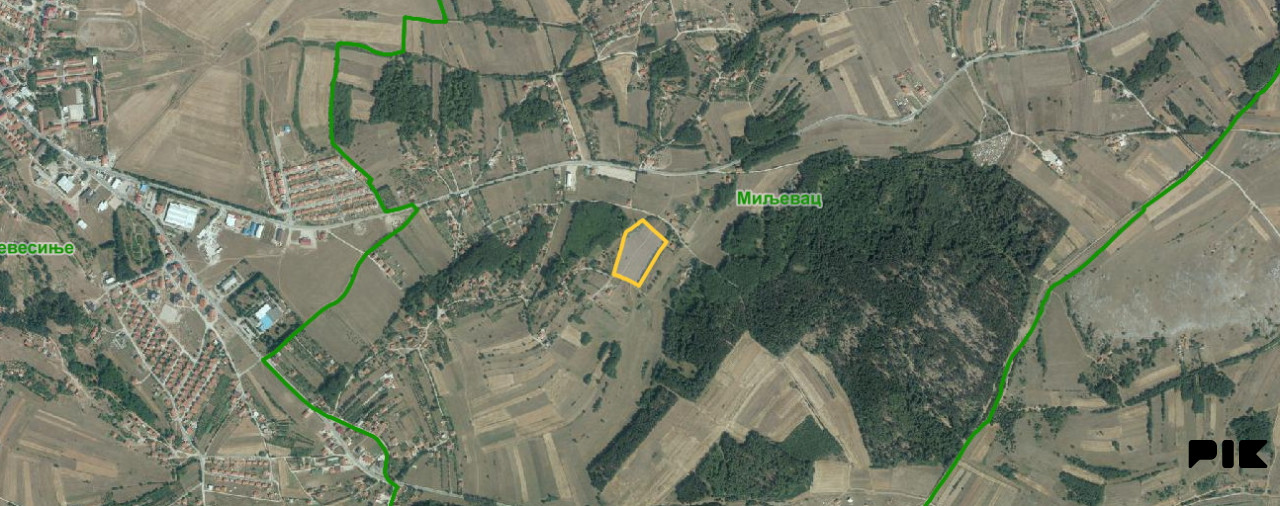 Zemljište Nevesinje 1000m2 3