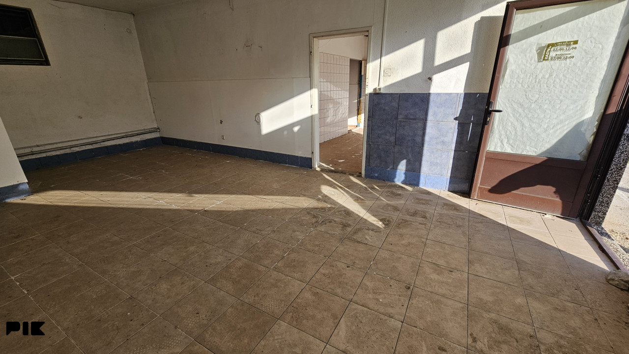 Useljiva kuća sa poslovnim prostorom, Kiseljak 255m2 20
