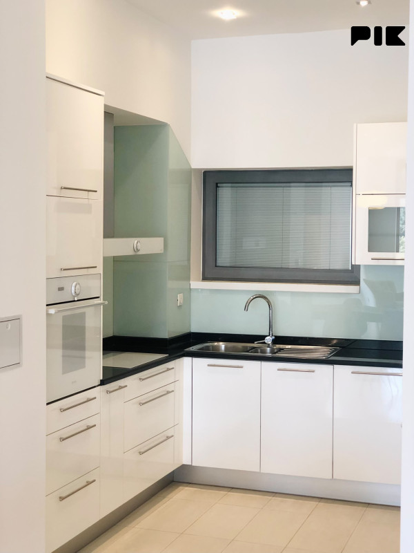 Stan106m2 Importanne centar 16