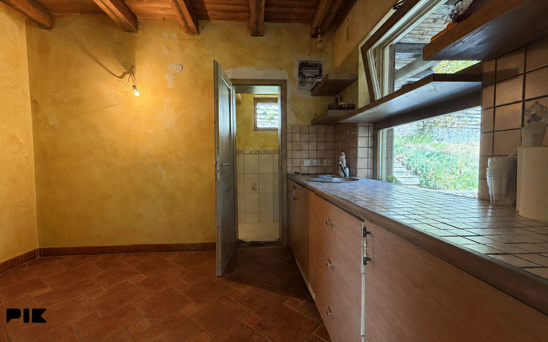 BOJNIK ZEMLJIŠTE 4.285 m2 SA VIKEND OBJEKTOM 13