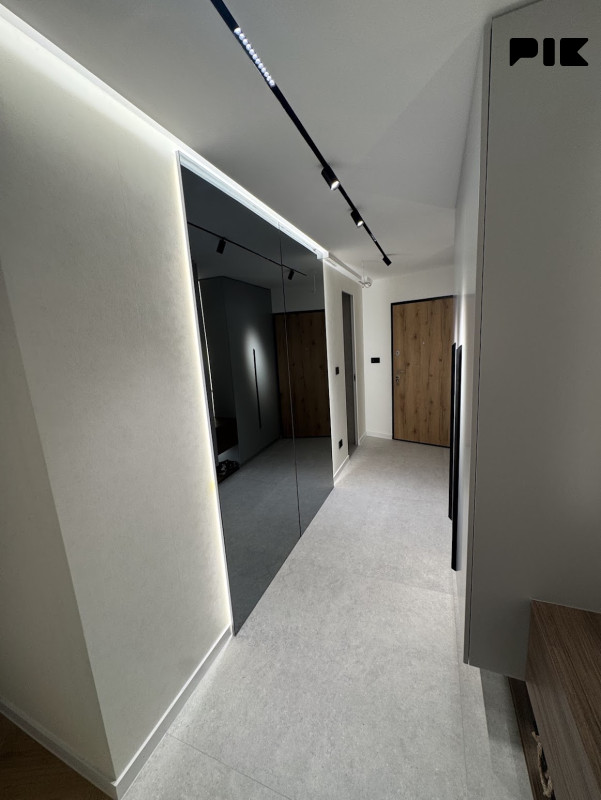 Ekskluzivan cetverosoban penthouse 121m2 + 2 garaze u I. Sarajevu 3