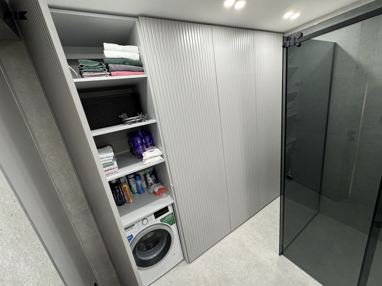 Ekskluzivan cetverosoban penthouse 121m2 + 2 garaze u I. Sarajevu 10