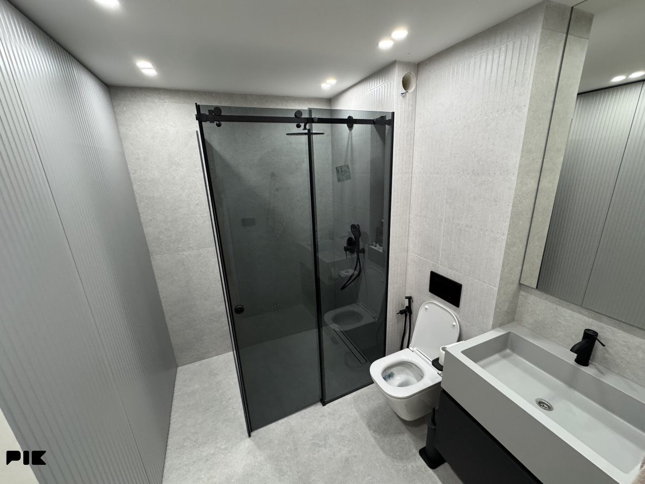 Ekskluzivan cetverosoban penthouse 121m2 + 2 garaze u I. Sarajevu 11