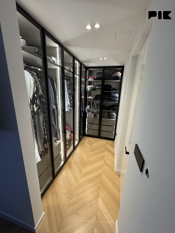 Ekskluzivan cetverosoban penthouse 121m2 + 2 garaze u I. Sarajevu 8