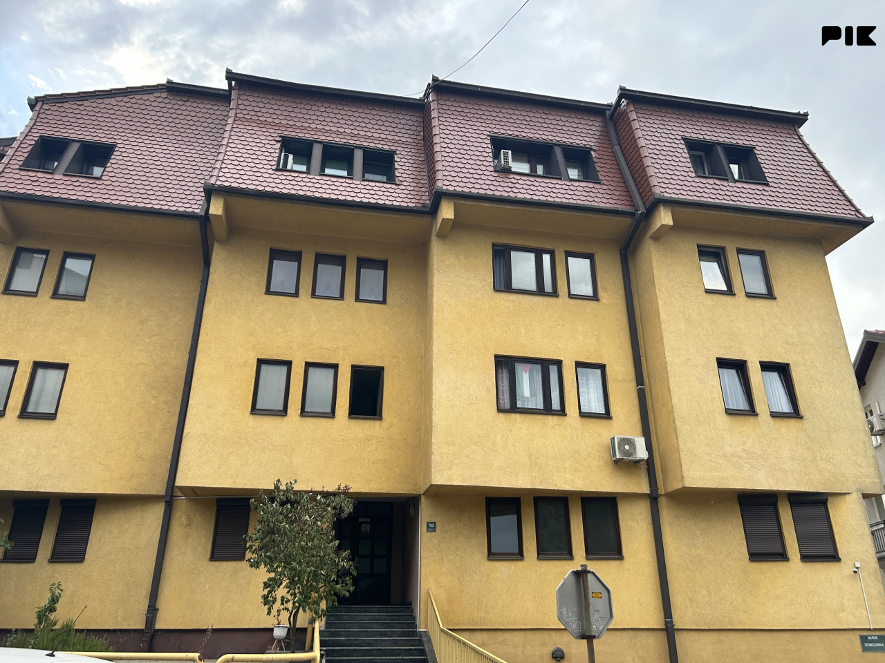 PRODAJA: Stan - Novo Sarajevo 27m2 (plus garaža i ostava) 5