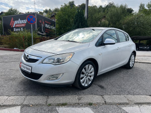 OPEL ASTRA J 1.6i SELECTIVE *ALU*MF*PLIN*SOVEREIGN GREY
