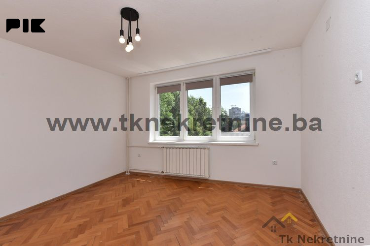 CENTAR - Jednosoban stan 38 m2, u blizini Panonskih jezera