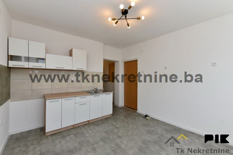 CENTAR - Jednosoban stan 38 m2, u blizini Panonskih jezera 7