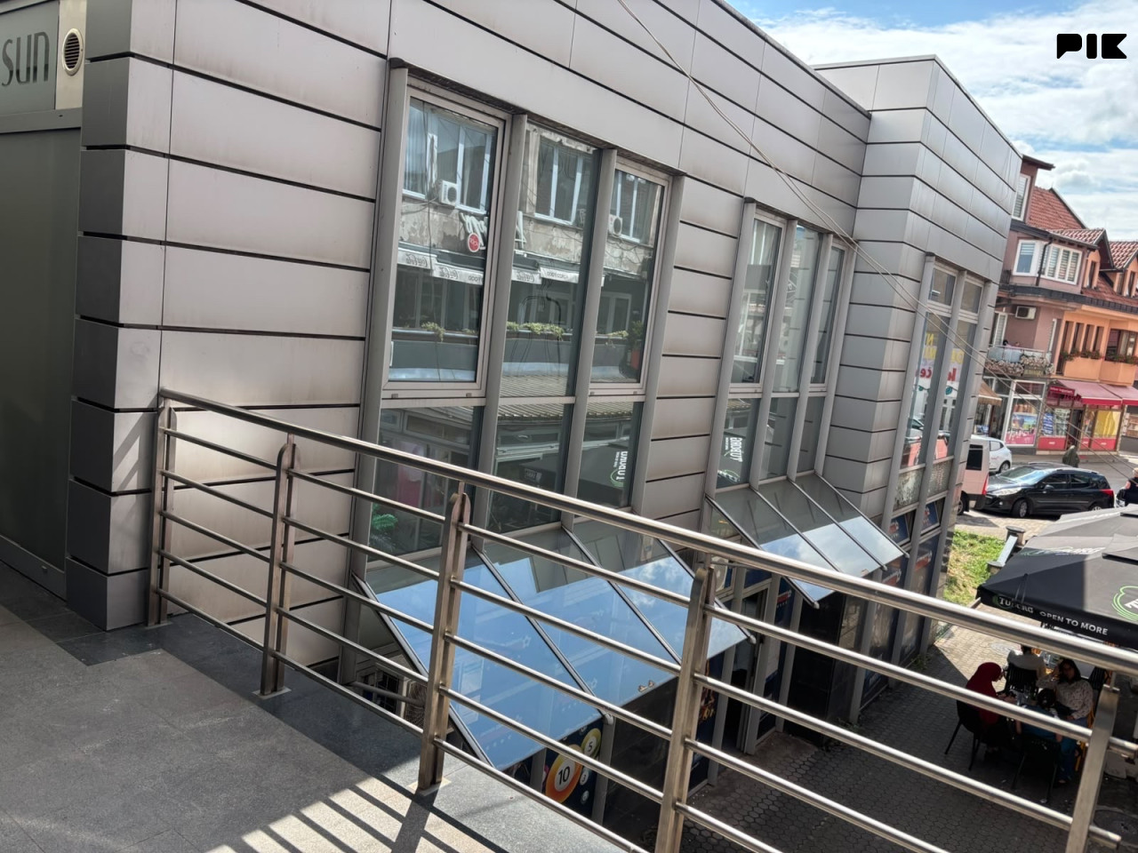 Poslovni prostor Zenica u Aksi 4