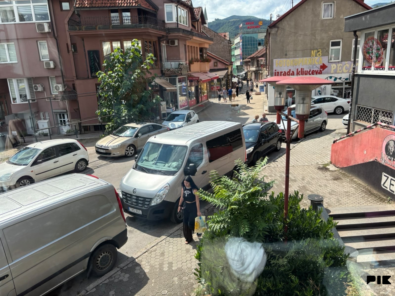 Poslovni prostor Zenica u Aksi 5