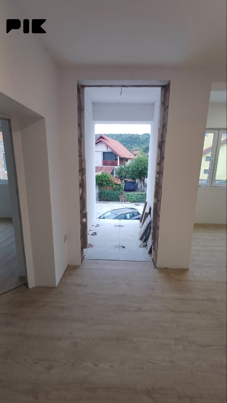 TROSOBAN STAN 63,80m2- NOVOGRADNJA - TUZLA-PARKING MJESTO GRATIS 15