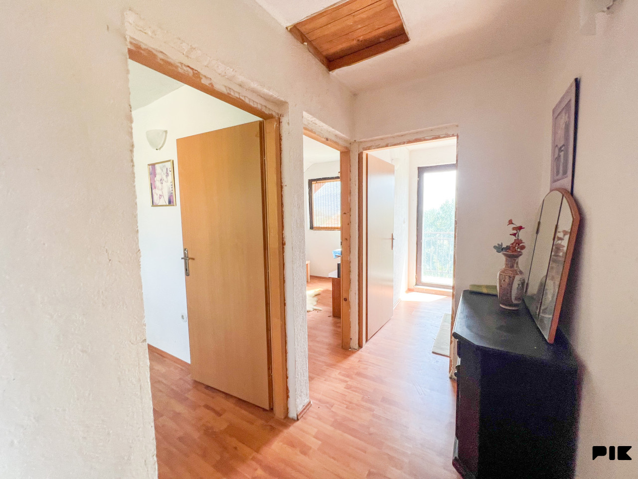 Kuća Osenik sa 1.500m2 zemljišta 18