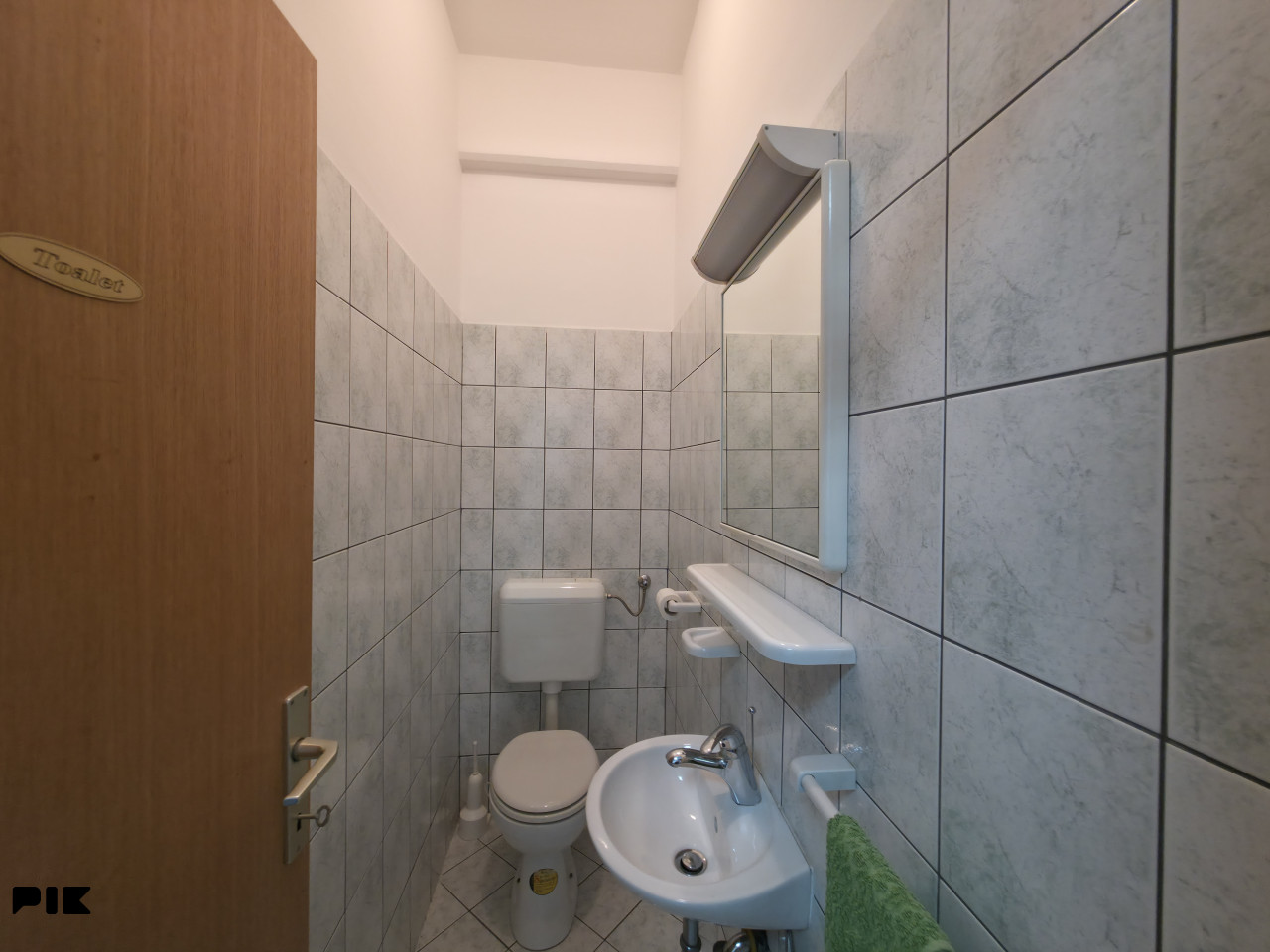 Opremljen poslovni prostor/stomatološka ordinacija, Hrasno photo 5