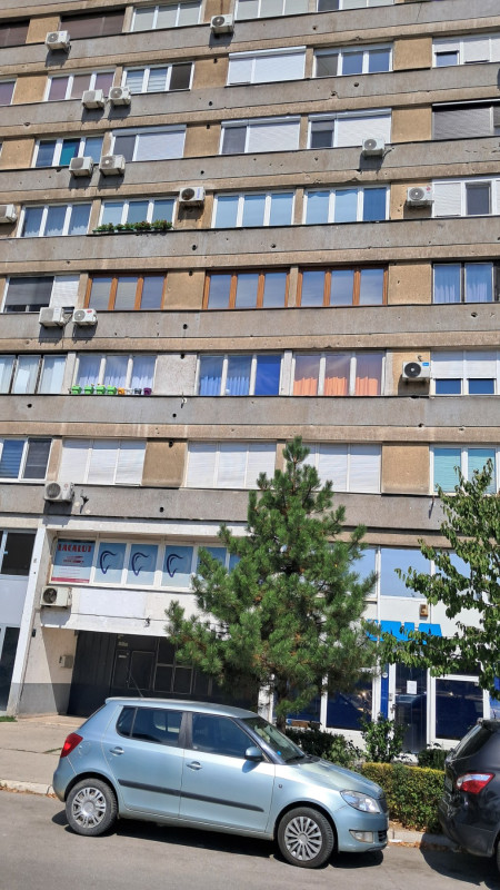 Sigenx izdaje trosoban stan/Novo Sarajevo/"Šibica"/71 m2