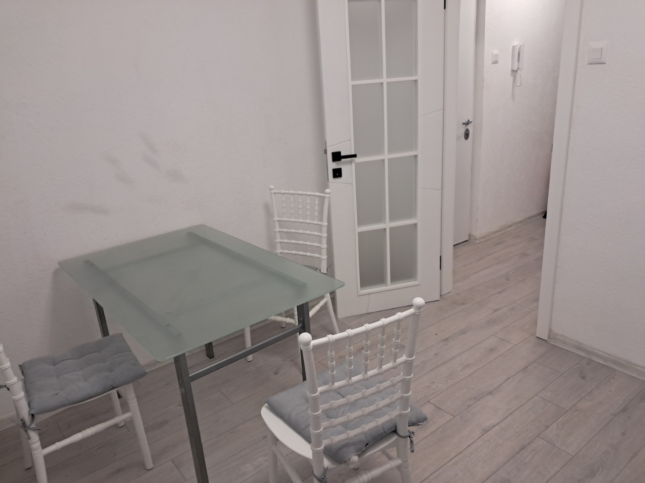 Sigenx izdaje trosoban stan/Novo Sarajevo/"Šibica"/71 m2 6