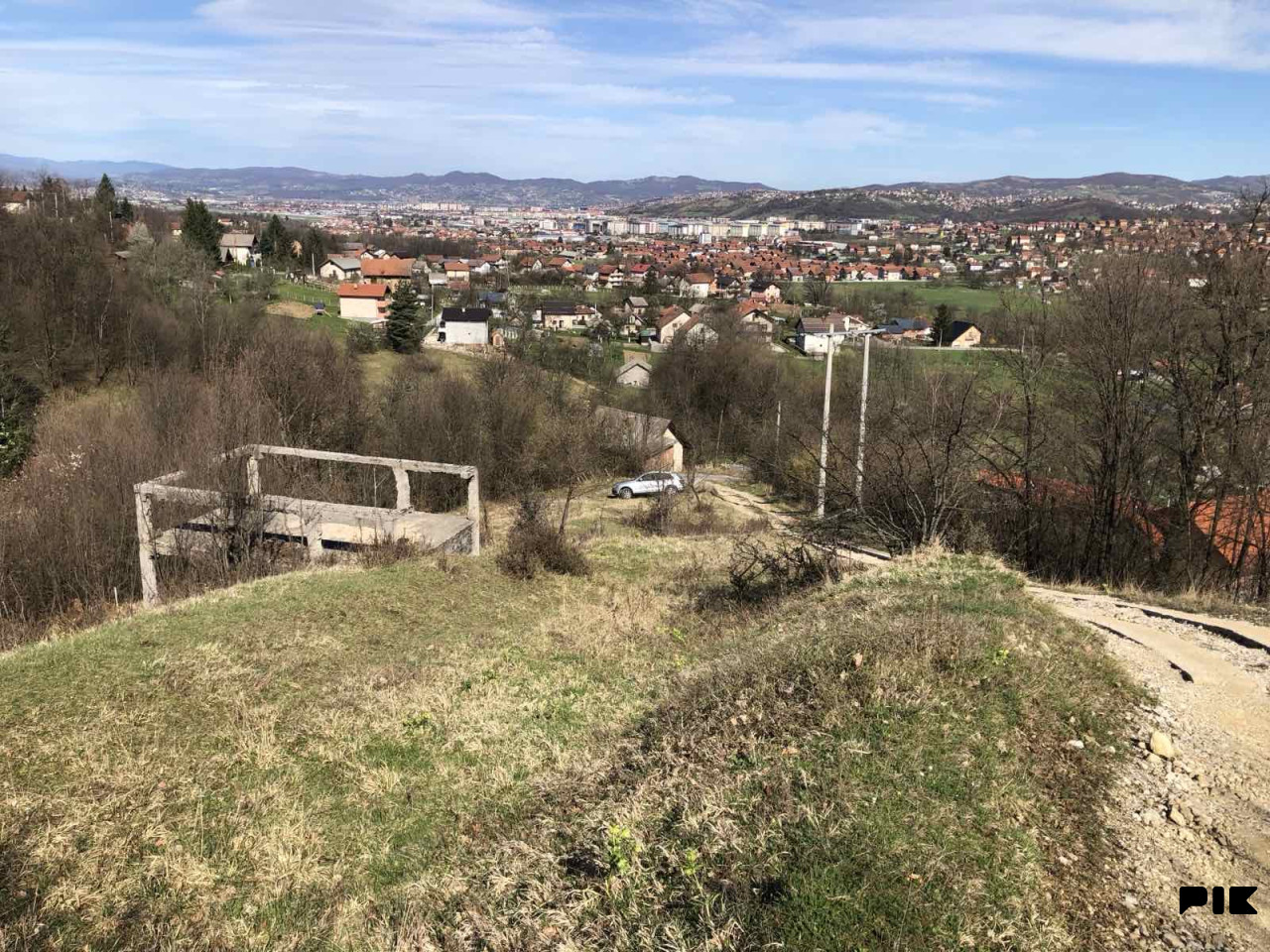 Prodajem zemljište u Istočnom Sarajevu-Kasindol