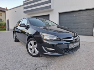 Opel Astra J 1.7 CDTI 81KW Mod 2013. god ^^TEK UVEZENO^^
