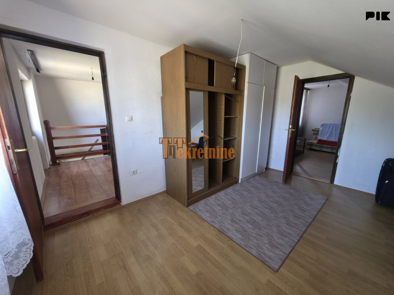 Stambeni objekat 130m2 na placu od 1275m2 - Slatina 12