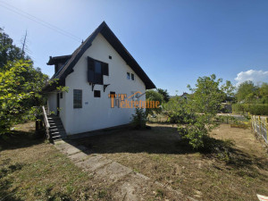 Stambeni objekat 130m2 na placu od 1275m2 - Slatina photo 4