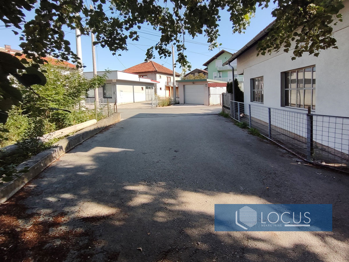 LOCUS: Parcela površine 900m2, Butmir, Ilidža photo 2