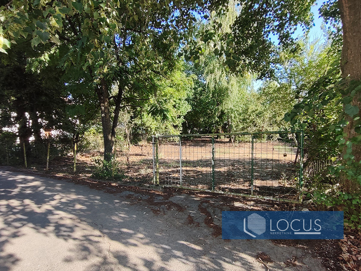 LOCUS: Parcela površine 900m2, Butmir, Ilidža photo 3