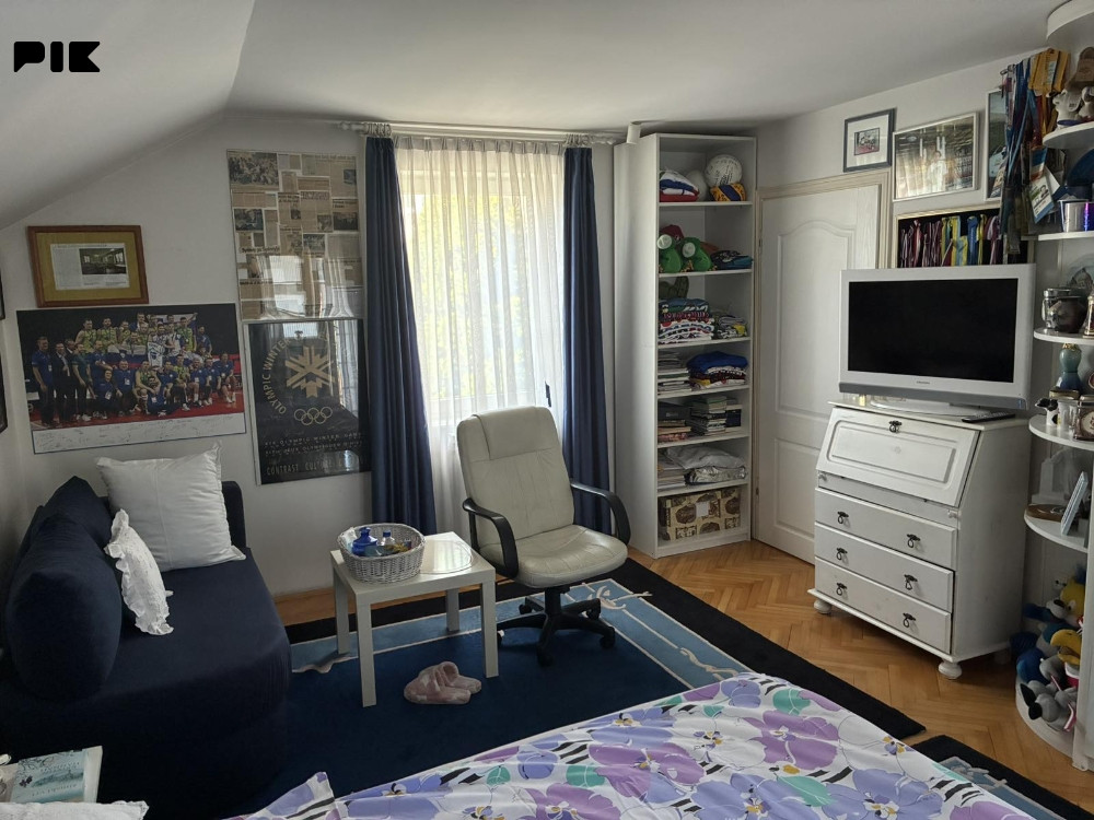 Kuća  Centar- Stara Breka 130m2 22