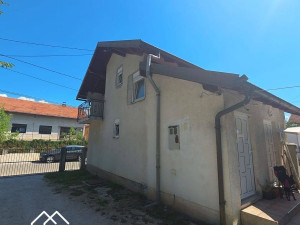 Dvije kuce na 701 m2 za dom i posao Stup Ilidza Sarajevo photo 5