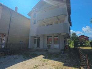 Dvije kuce na 701 m2 za dom i posao Stup Ilidza Sarajevo photo 2