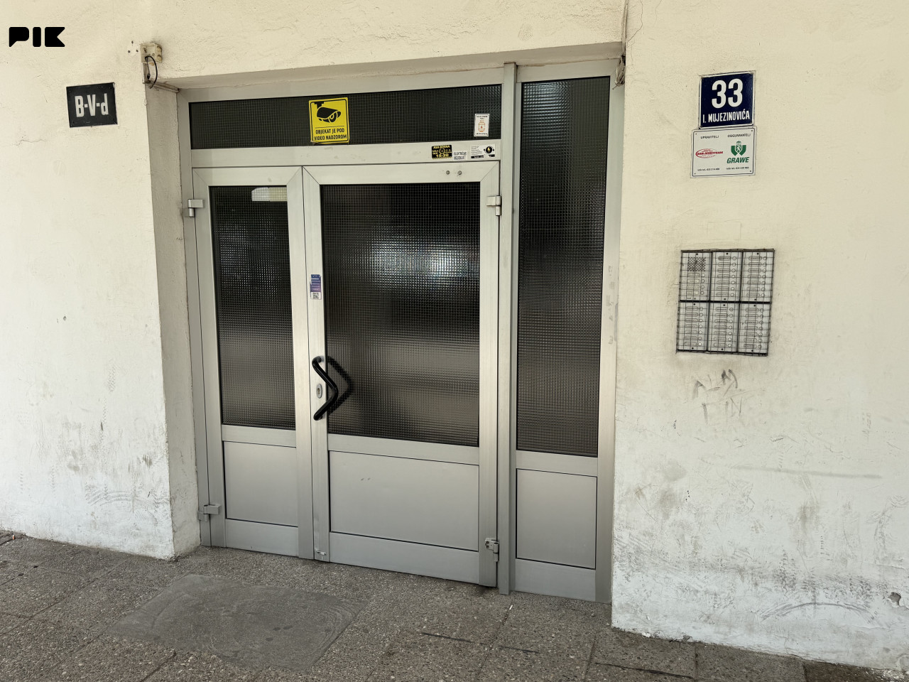 Stan Tuzla Sjenjak B Blok 75m2 16