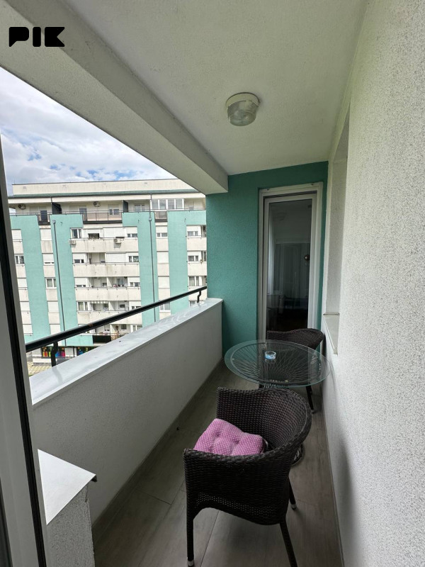 Stan i dva parking mjesta Banja Luka 71m2 10