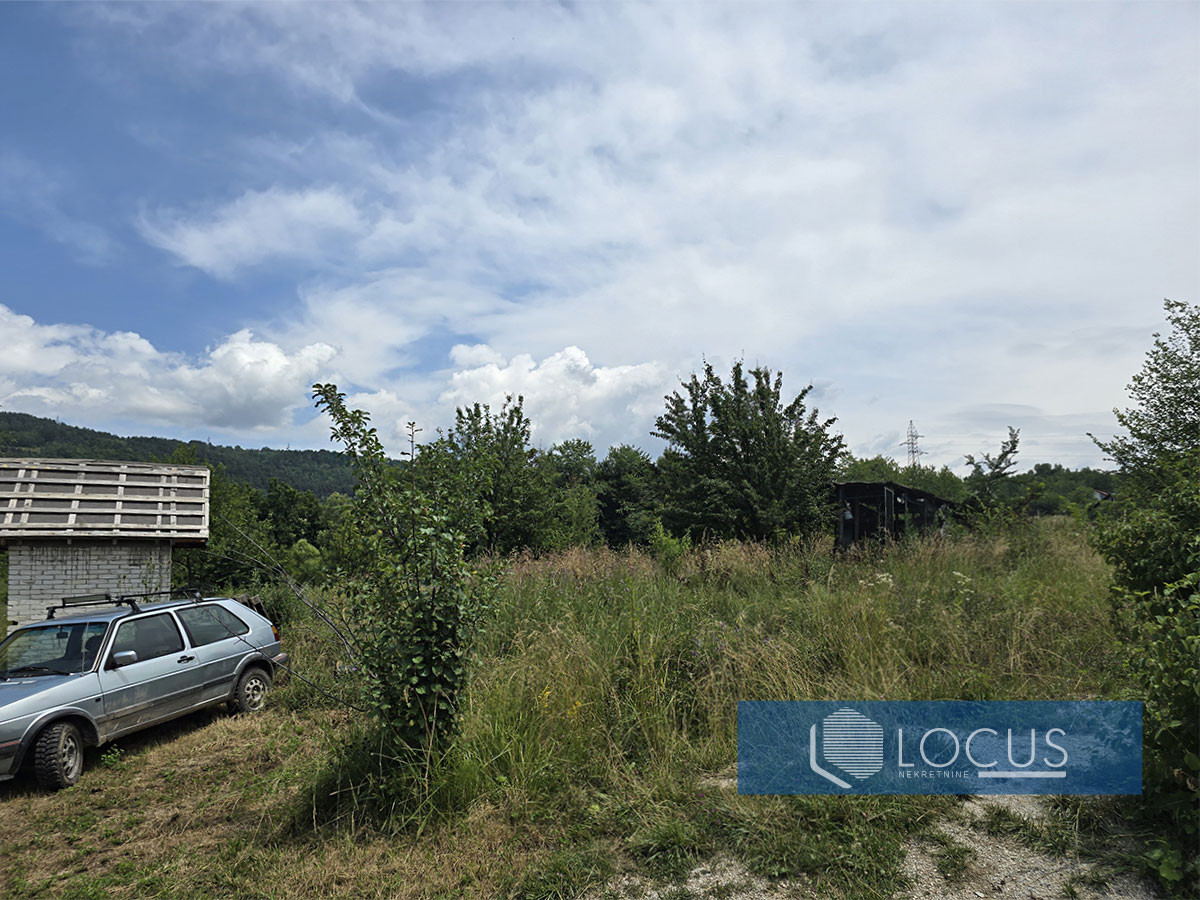 LOCUS: Zemljište 1.223m2, Orahov brijeg, Vogošća 2