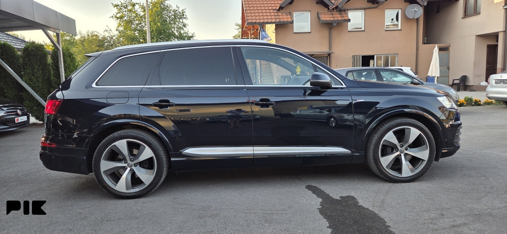 Audi Q7 3x s line 2016 godina 3.0 tdi 200kw **061412226 - slika 15