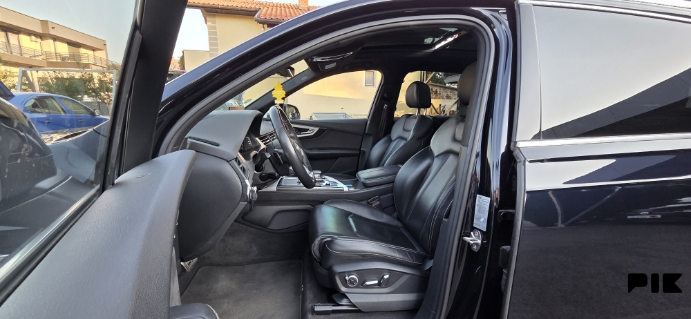 Audi Q7 3x s line 2016 godina 3.0 tdi 200kw **061412226 - slika 9