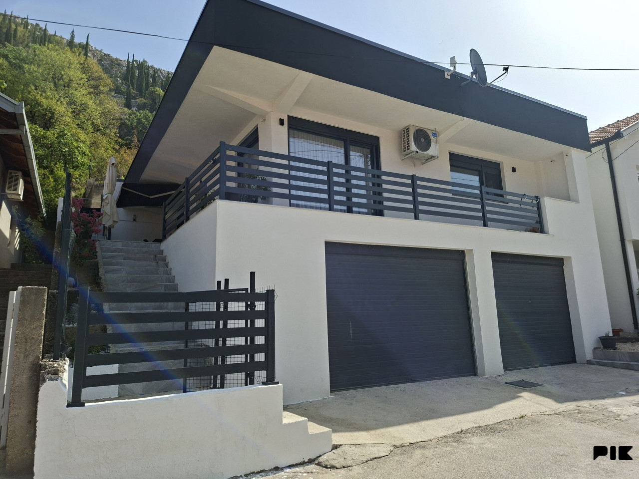 PRODAJA Moderna kuća Stolac izgrađena 2022. god