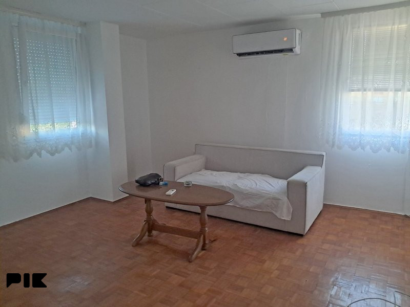 Trosoban stan, Sime Šolaje, 64m2, Banja Luka 8