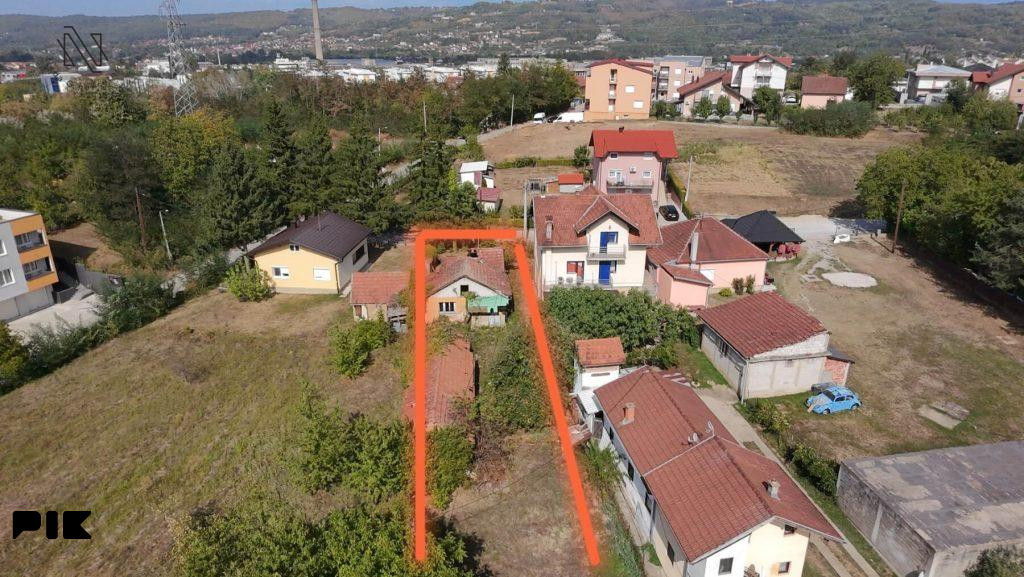 Građevinski plac od 850m2 na Starčevici 4