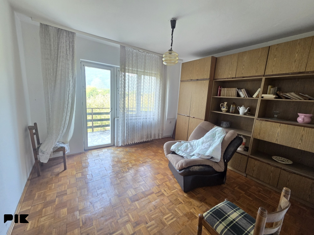 Porodična kuća u Lužanima na parceli od 602 m2 8