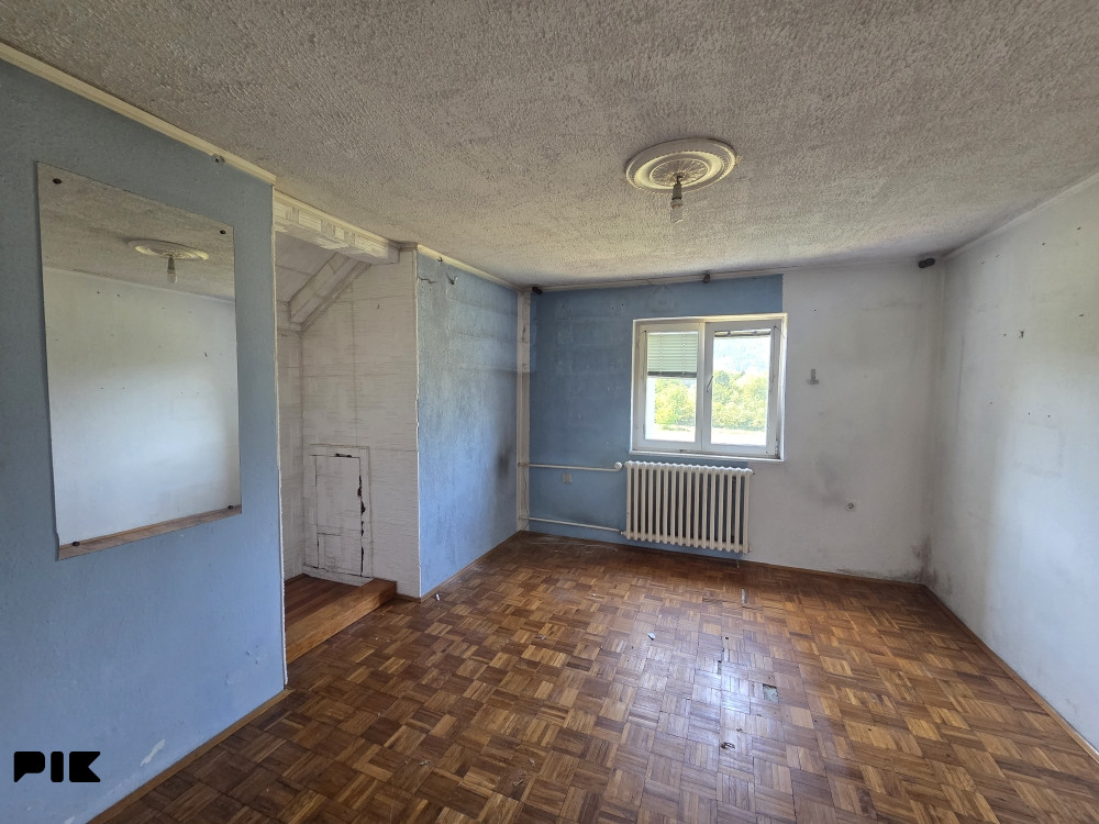 Porodična kuća u Lužanima na parceli od 602 m2 18