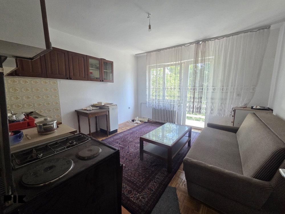 Porodična kuća u Lužanima na parceli od 602 m2 12
