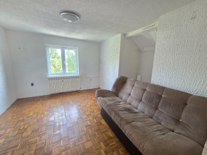 Porodična kuća u Lužanima na parceli od 602 m2 photo 4