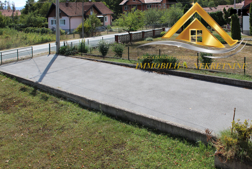 Reprezentativna nekretnina, naselje Lug, Živinice 12